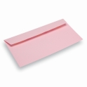 Gekleurde papieren envelop Vierkante gekleurde papieren envelop